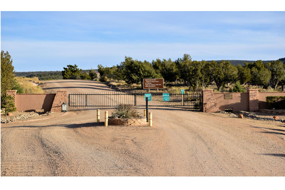 Photo 2 of Land for sale at 6 Chato Trl, Mountainair, NM 87036 | MLS# 1102533 | Listing updated on 2026-09-18