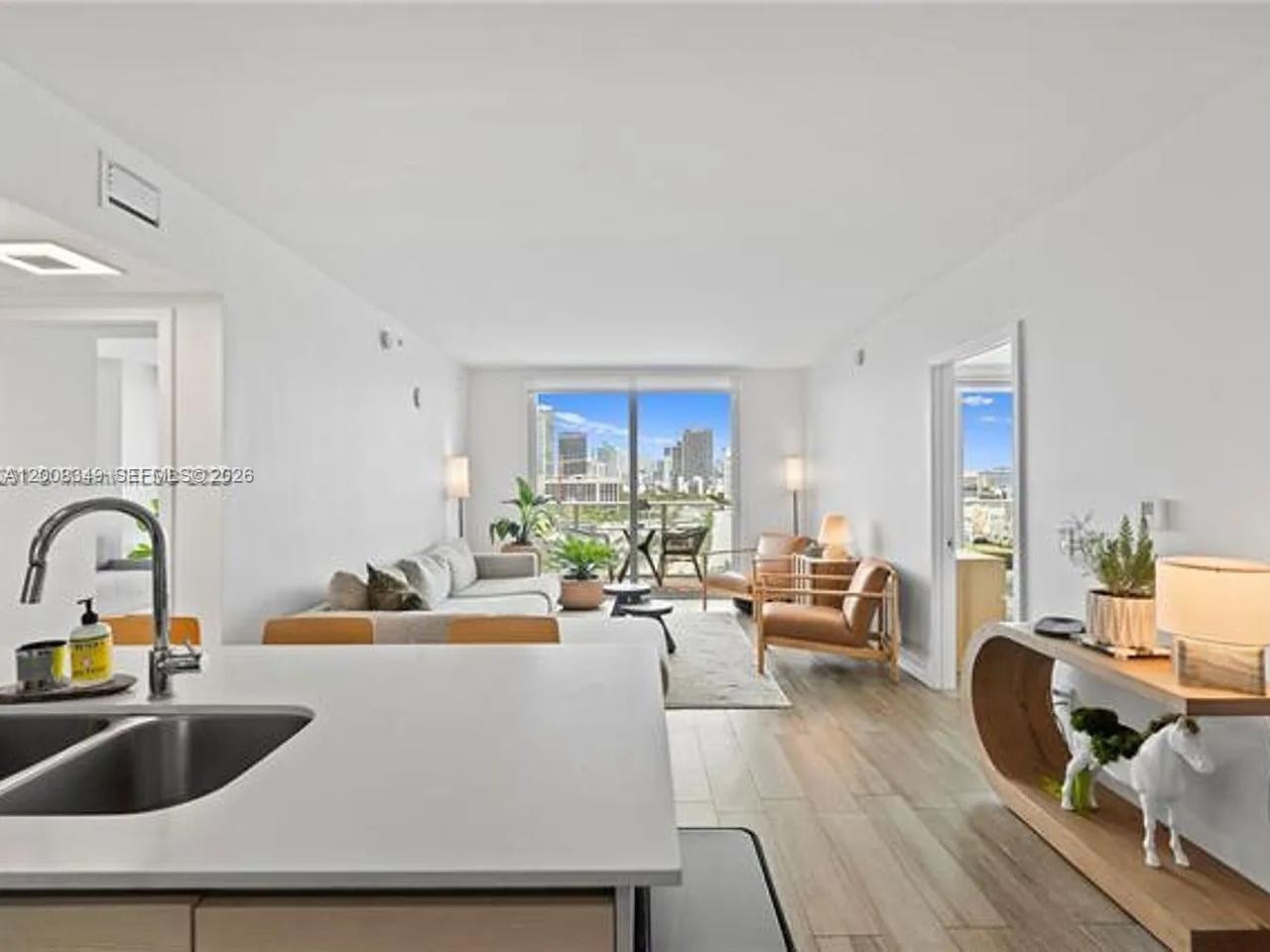 4250 Biscayne Boulevard C