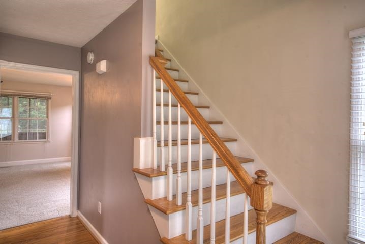 152 Nottingham Ln