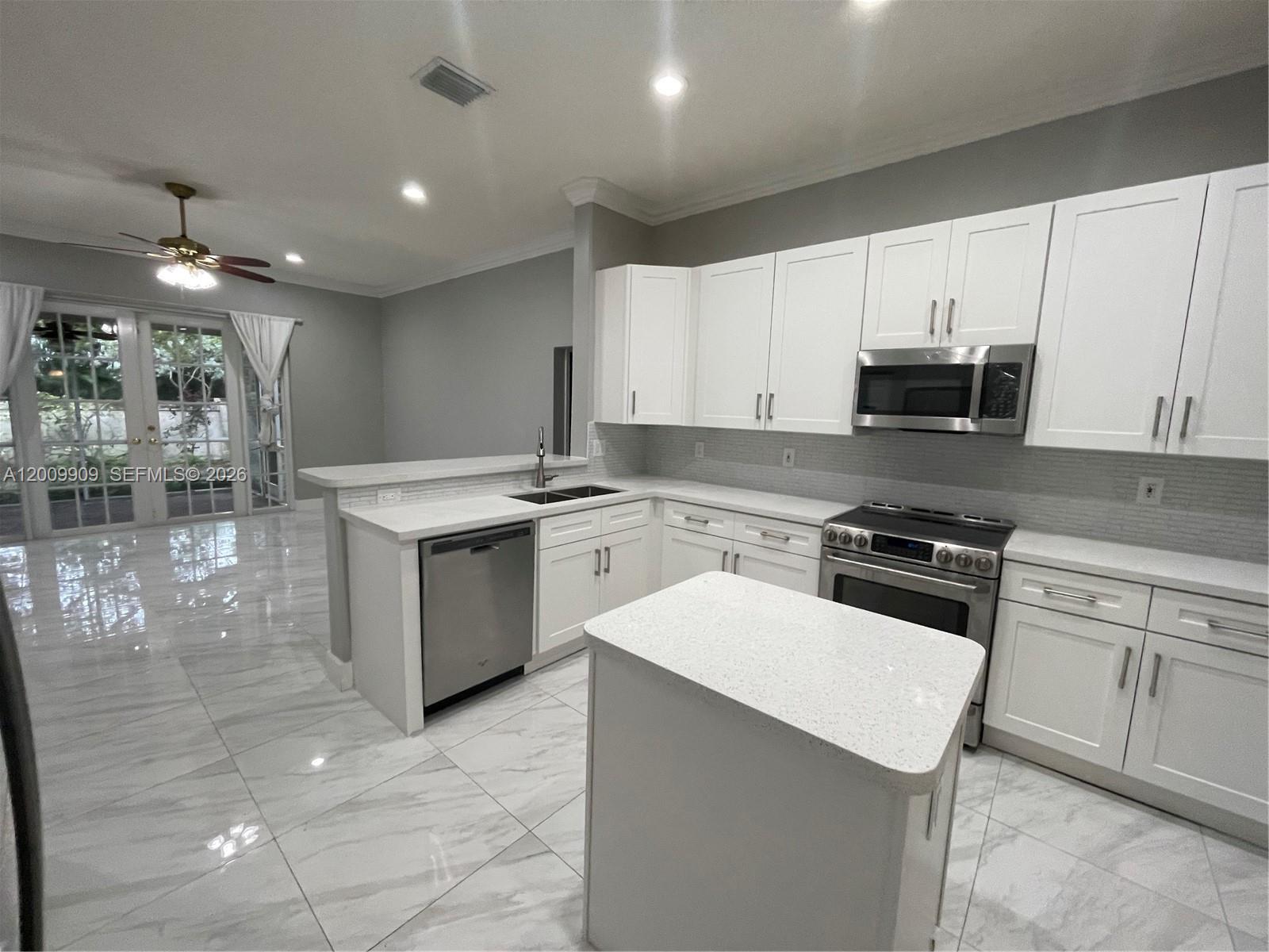 Property photo # 9