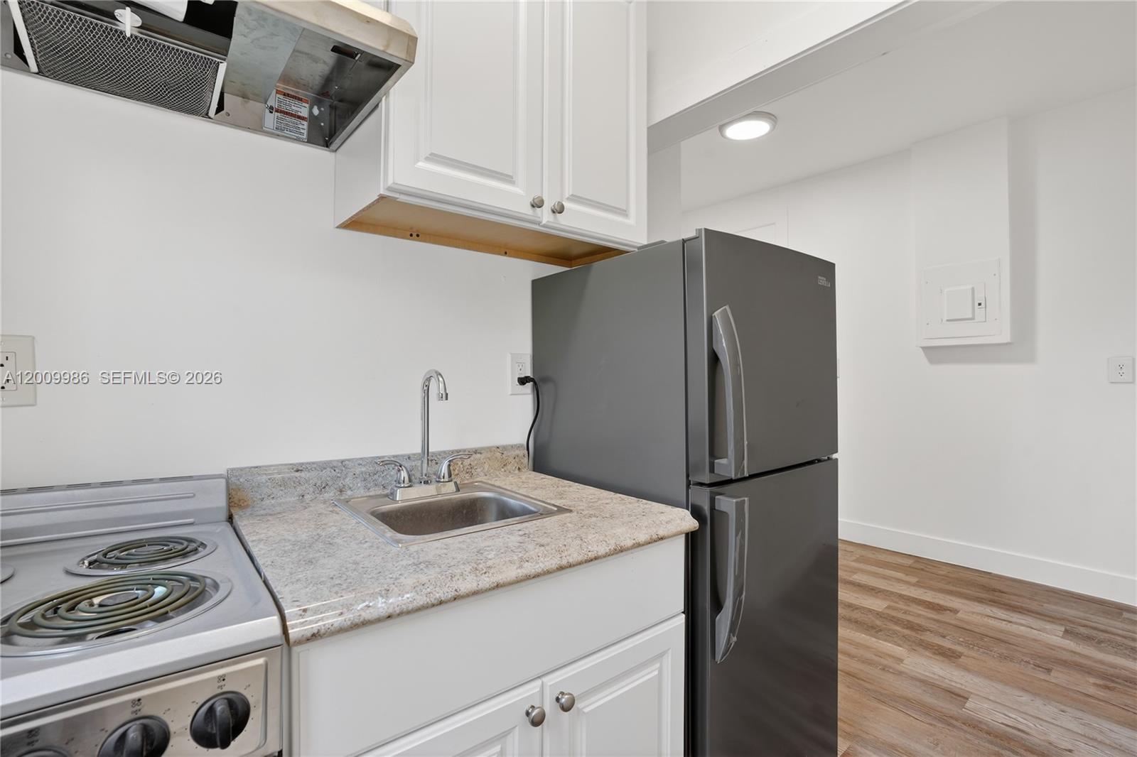 Property photo # 9