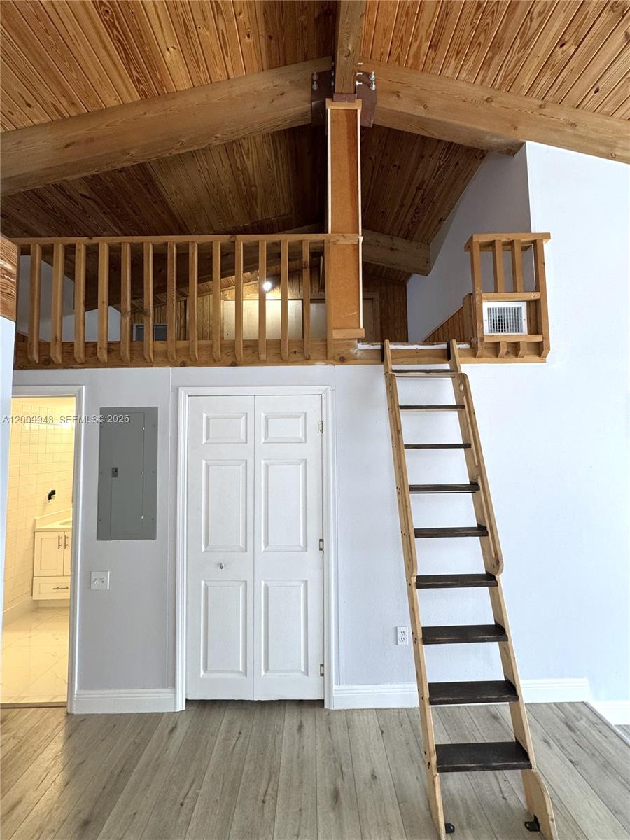 Property photo # 6