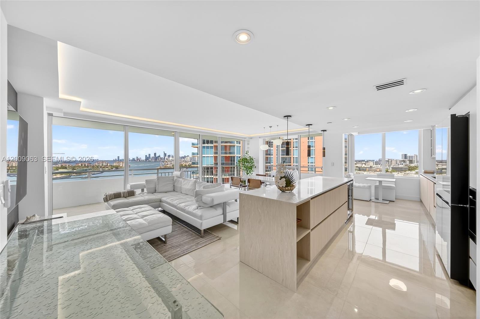 South Pointe Towers Condo