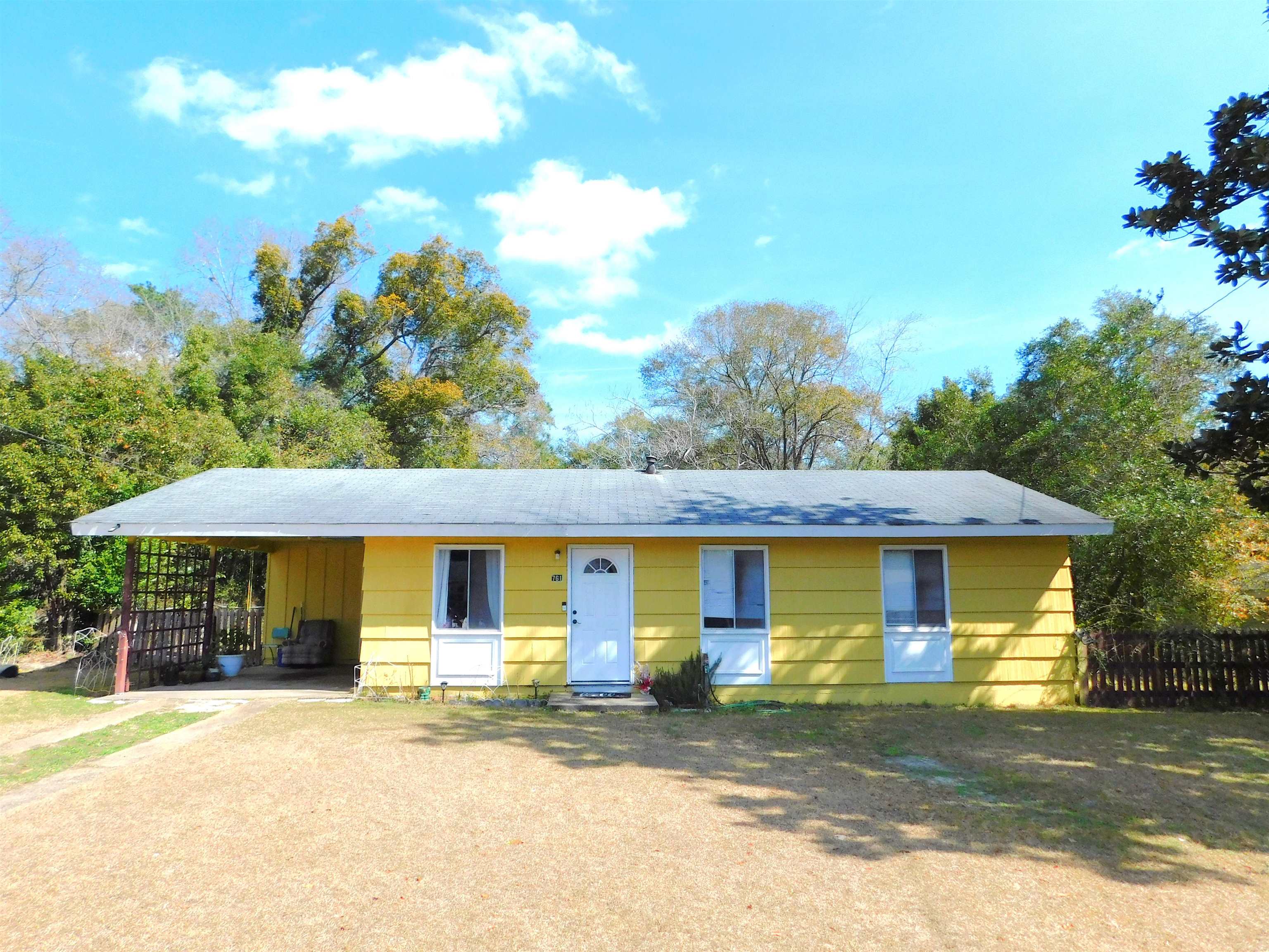 761 S Madison Street , Quincy, FL, 