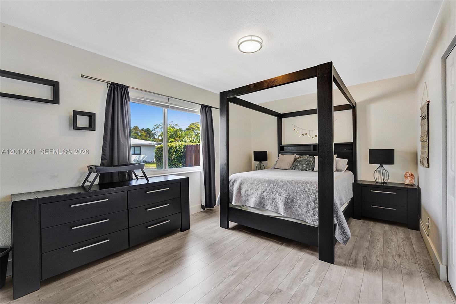 Property photo # 2