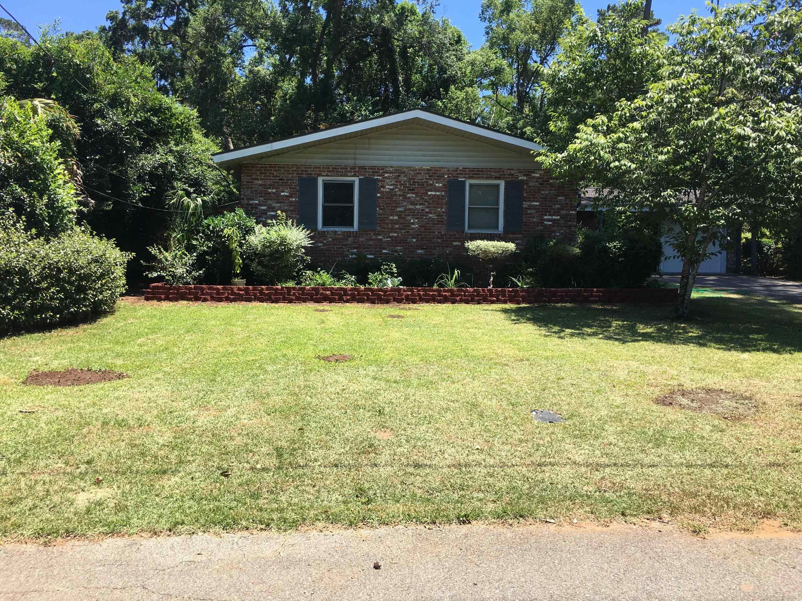 2121  Mahan Drive , Tallahassee, FL, 