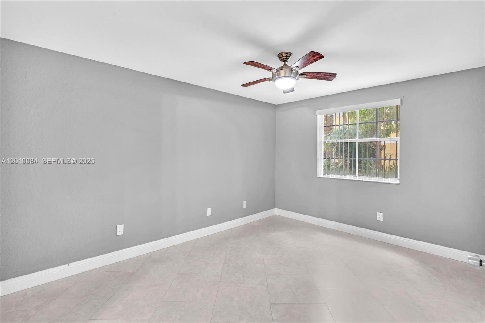 Property photo # 6