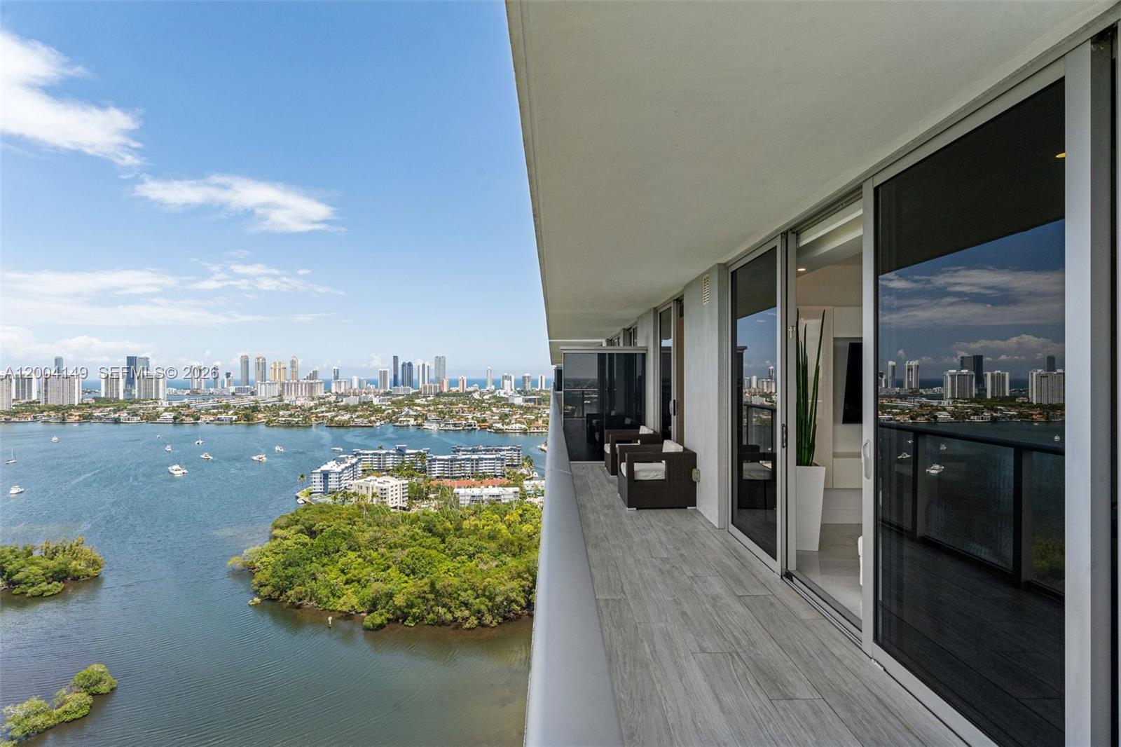 The Harbour North Condo