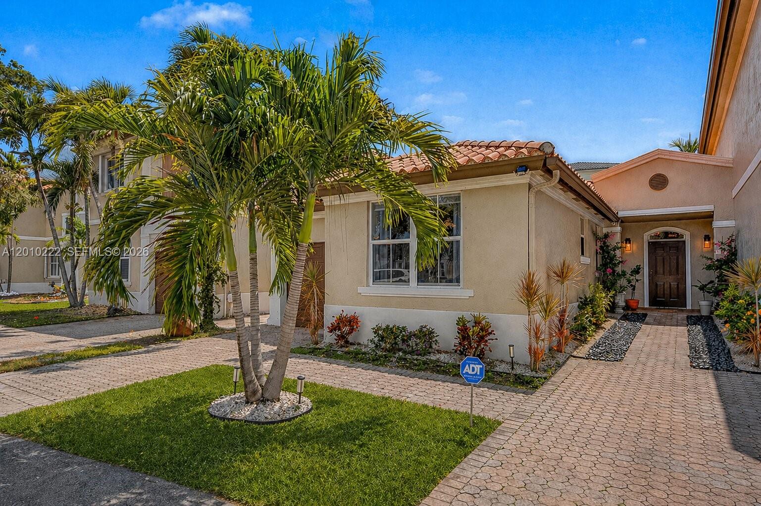 Anchorage At Miami Lakes