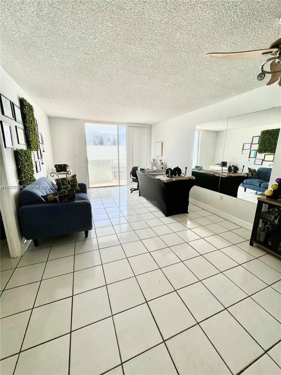 Lisette Condo