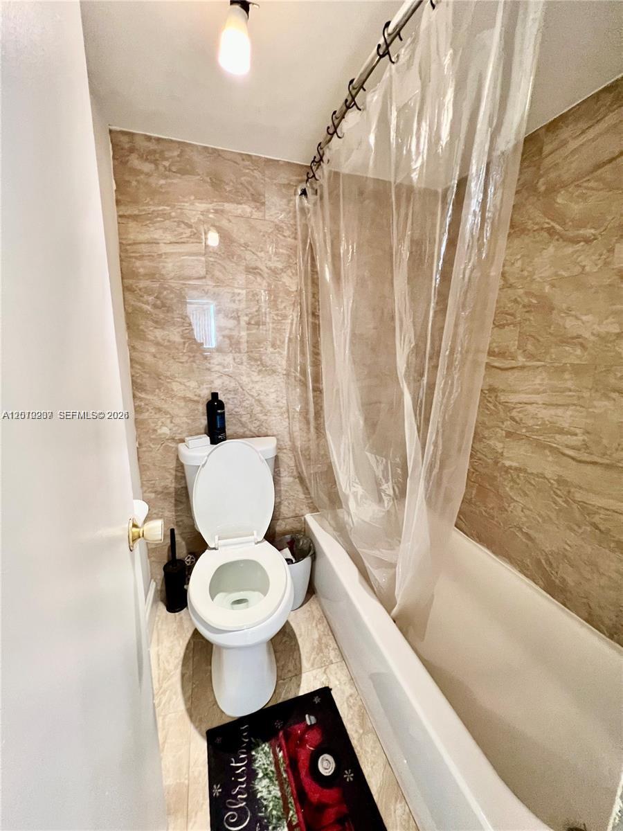 Homes for sale in Miami Beach, FL | 1990 Marseille Dr #303, Miami Beach, FL 33141 | MLS# A12010237
