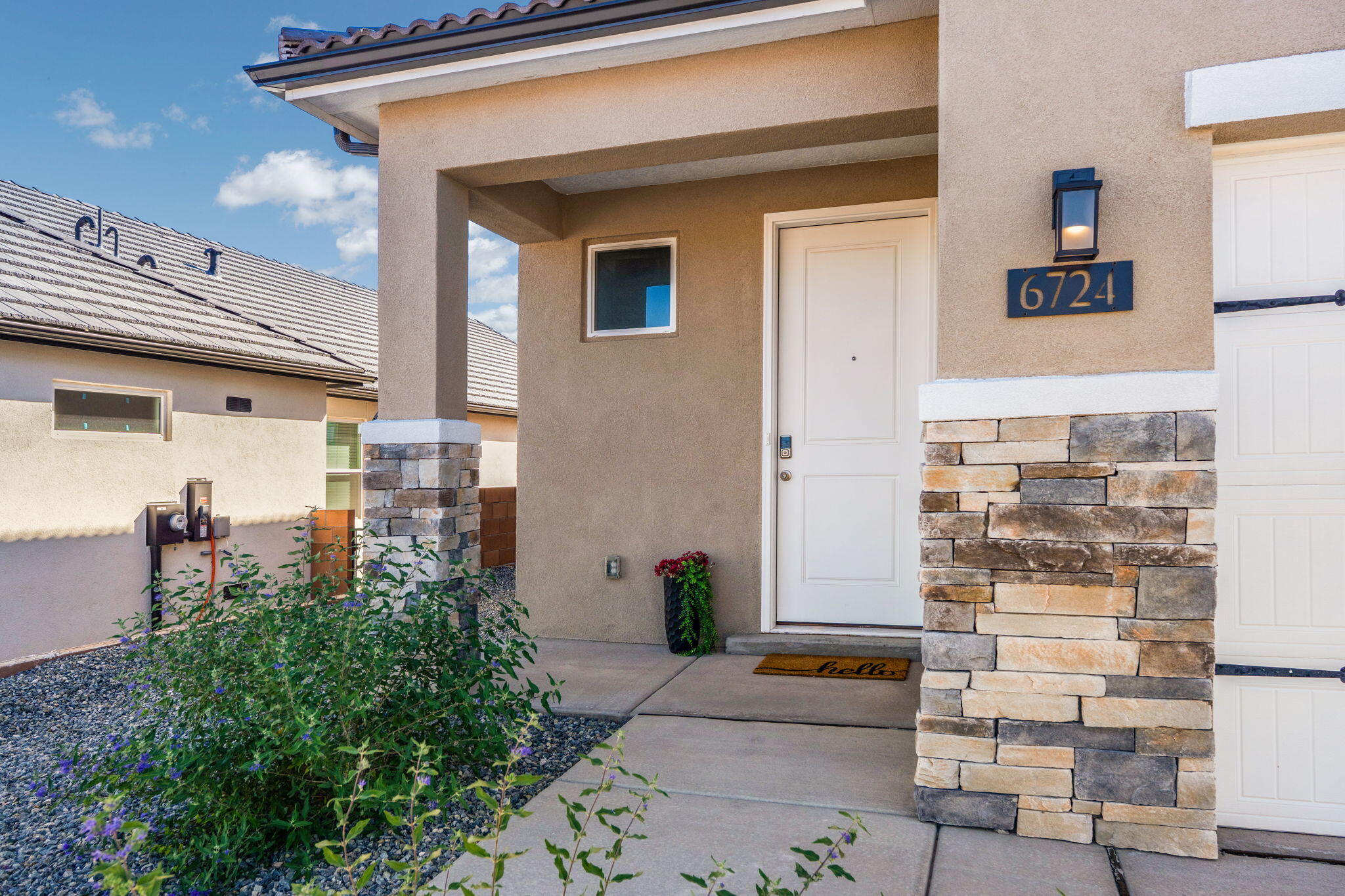 Photo 2 of Single family home for sale at 6724 Zachary Rd Ne, Rio Rancho, NM 87144 | MLS# 1102569 | Listing updated on 2026-09-16