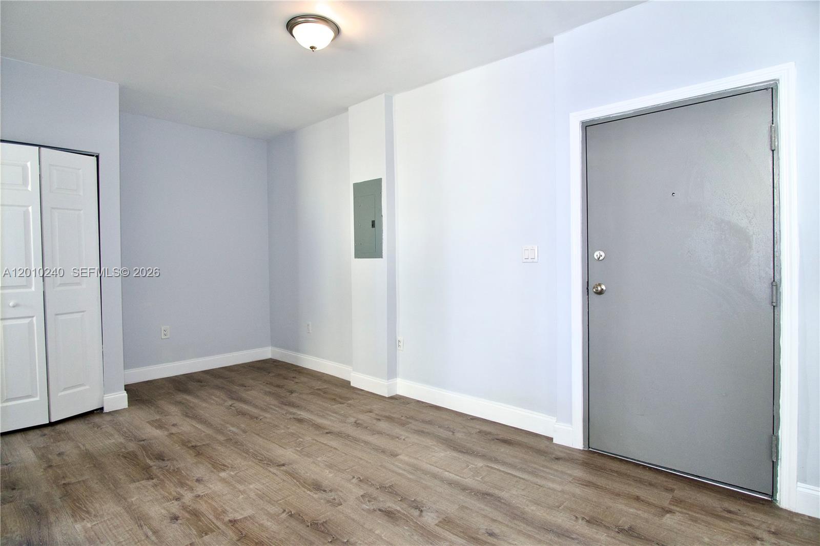 Property photo # 7