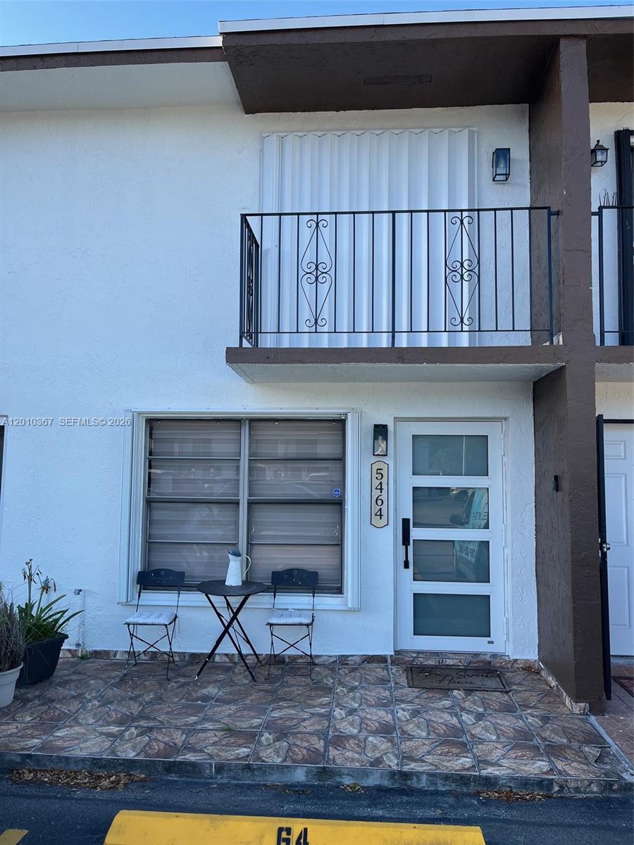 Laguna Del Rey Condo