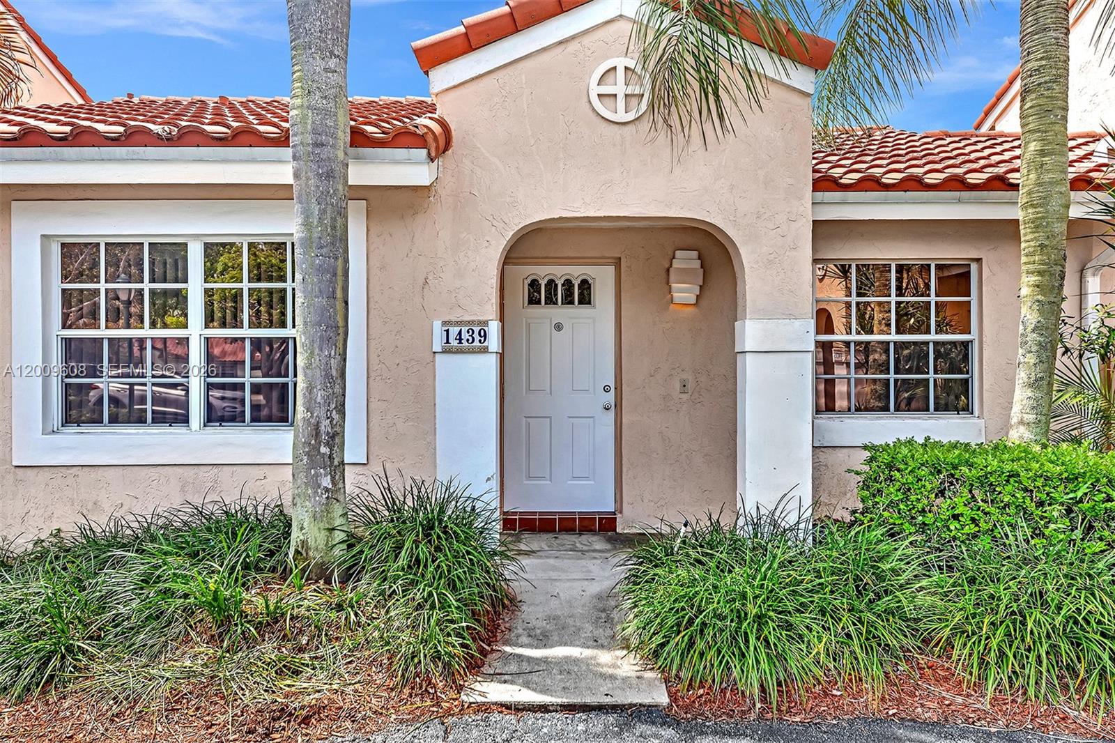 Property photo # 0