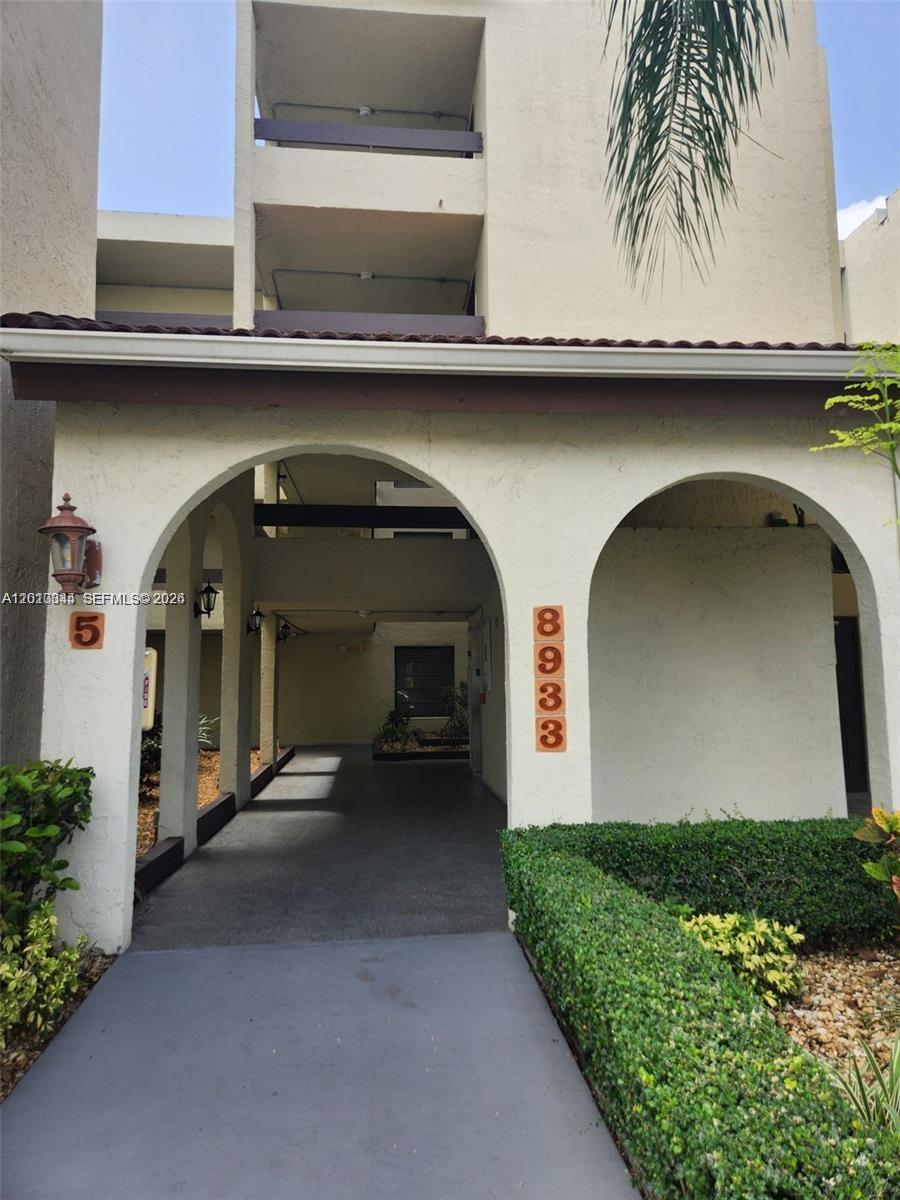Kenland Walk Condo III