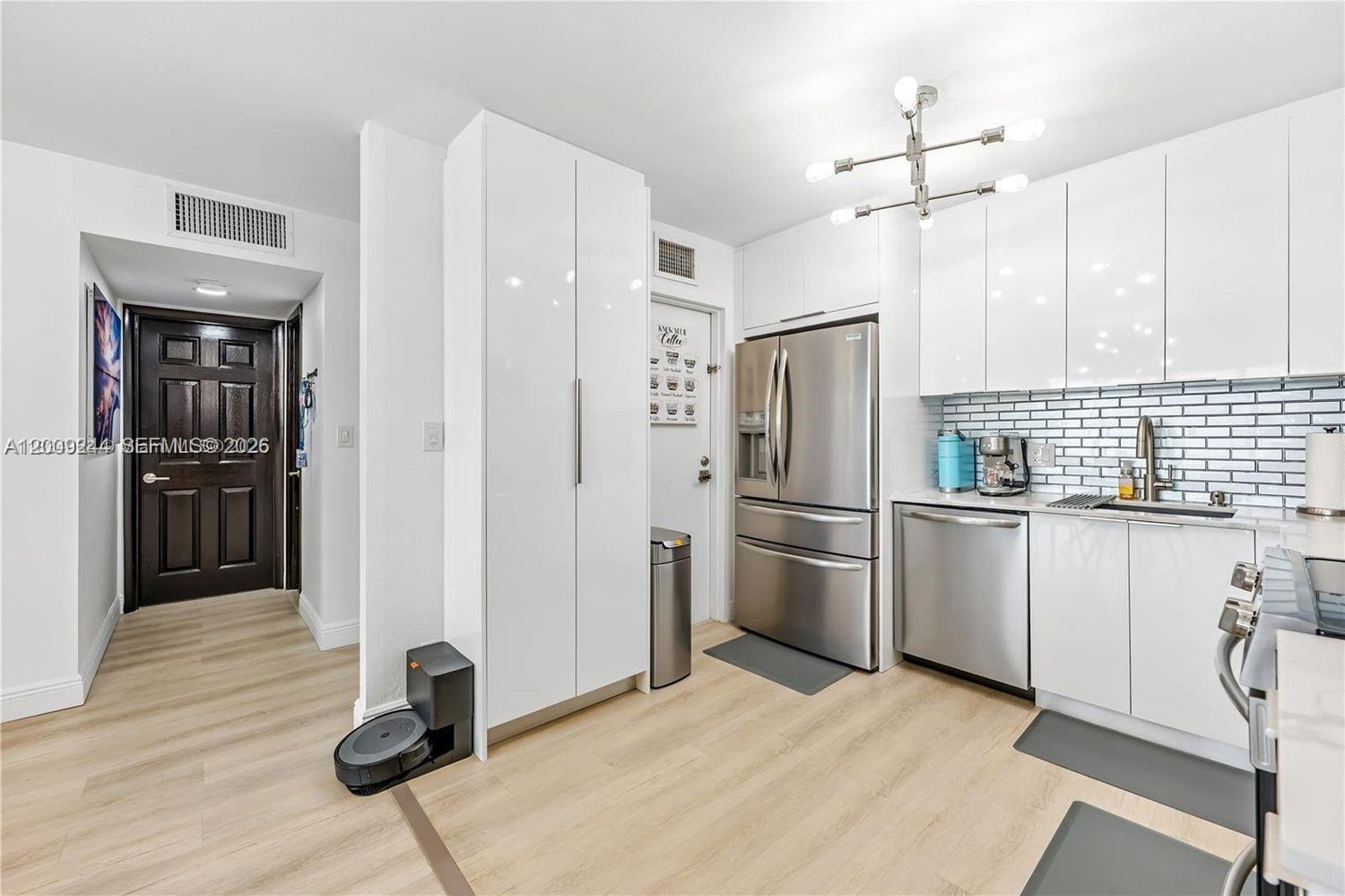 Property photo # 8