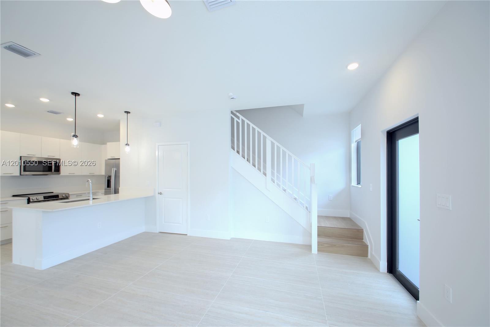 Property photo # 7