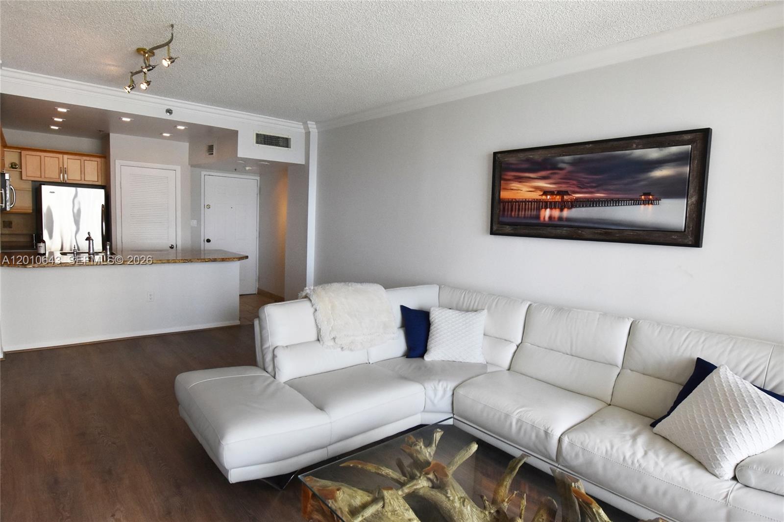 Property photo # 4