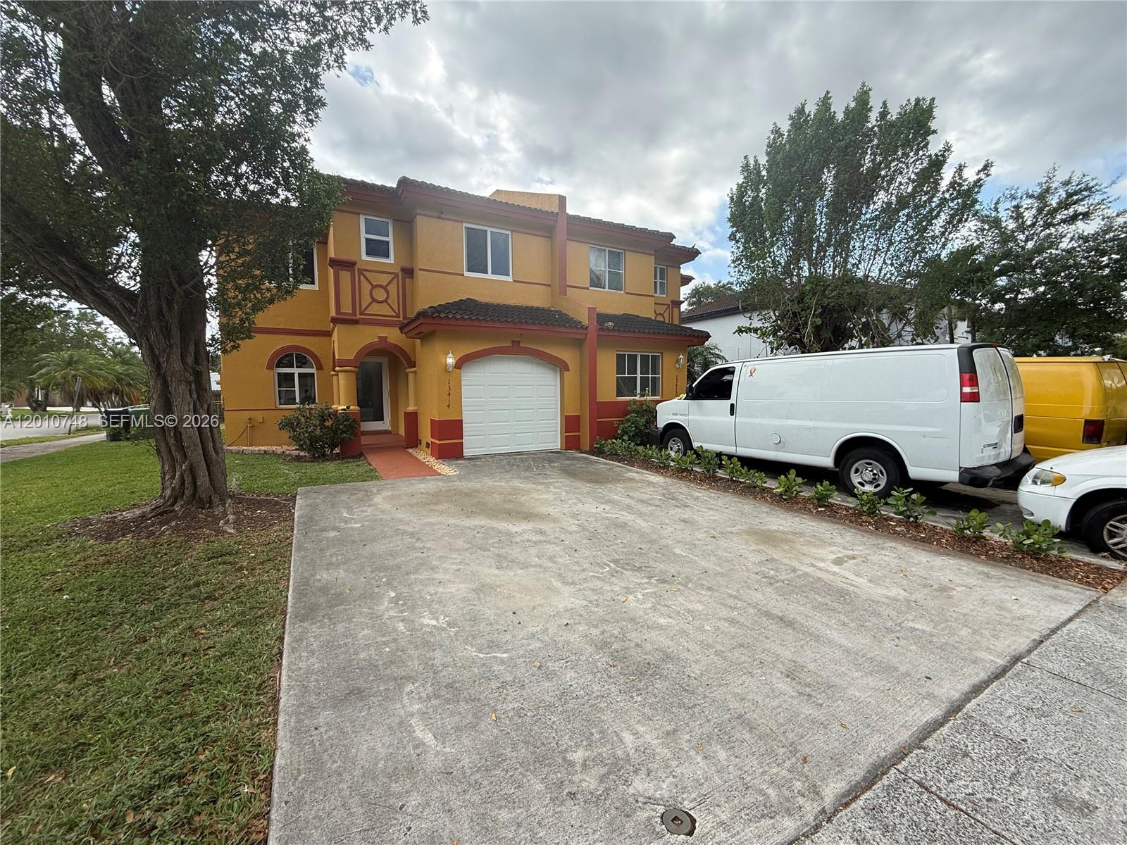 Property photo # 0