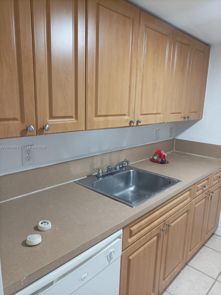 Property photo # 9