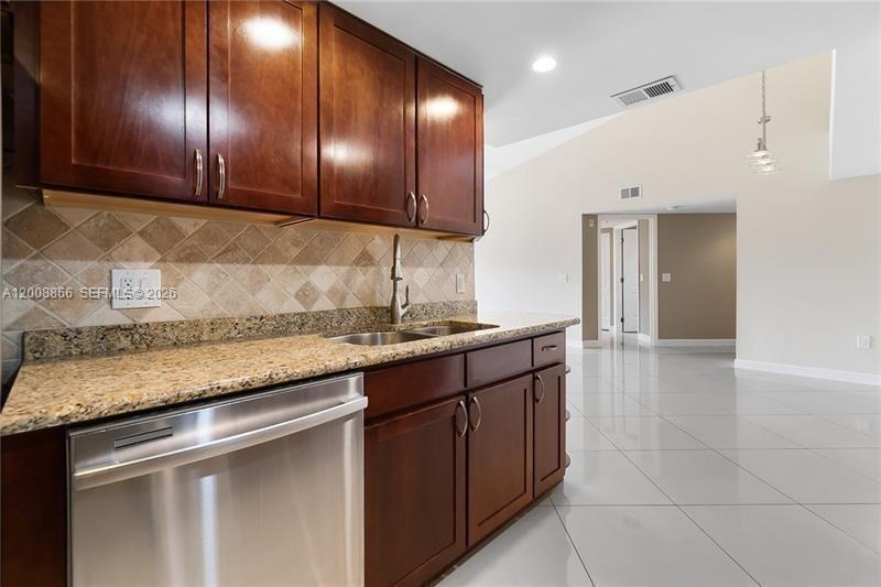 Property photo # 6