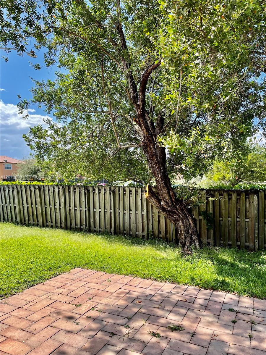 Property photo # 4