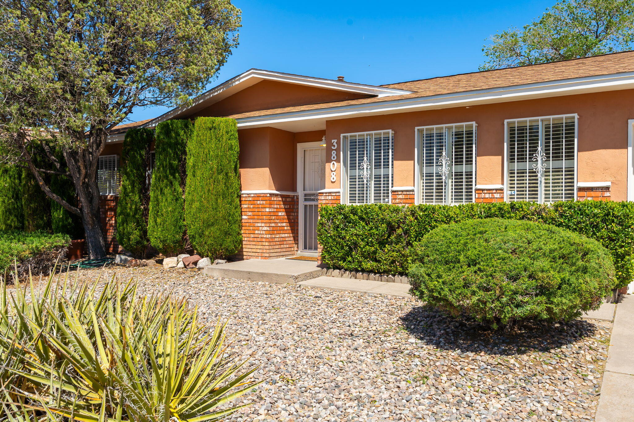 3rd image of 3808 General Bradley St Ne, Albuquerque, NM 87111 | MLS# 1102640