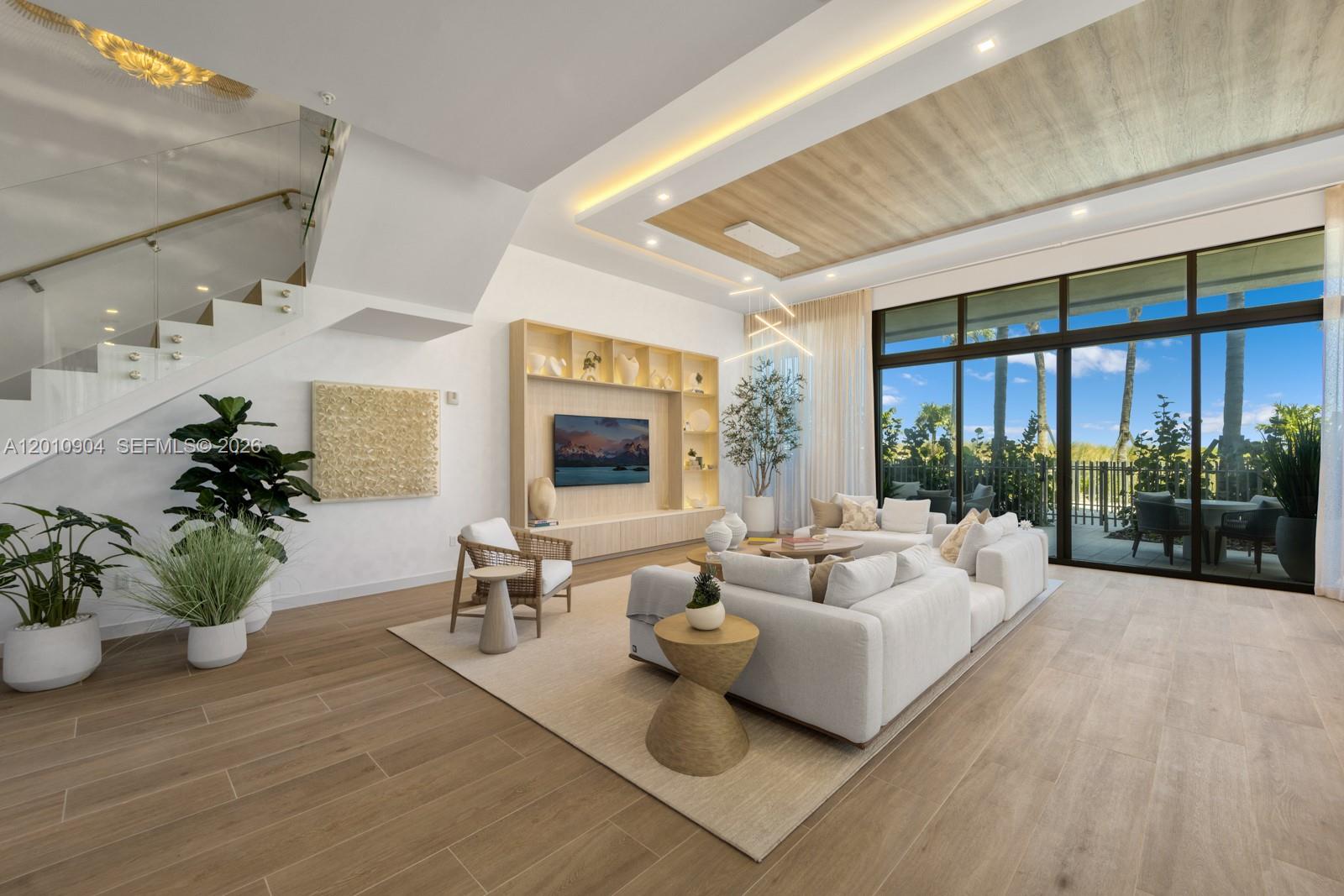 900 N Ocean Blvd #101