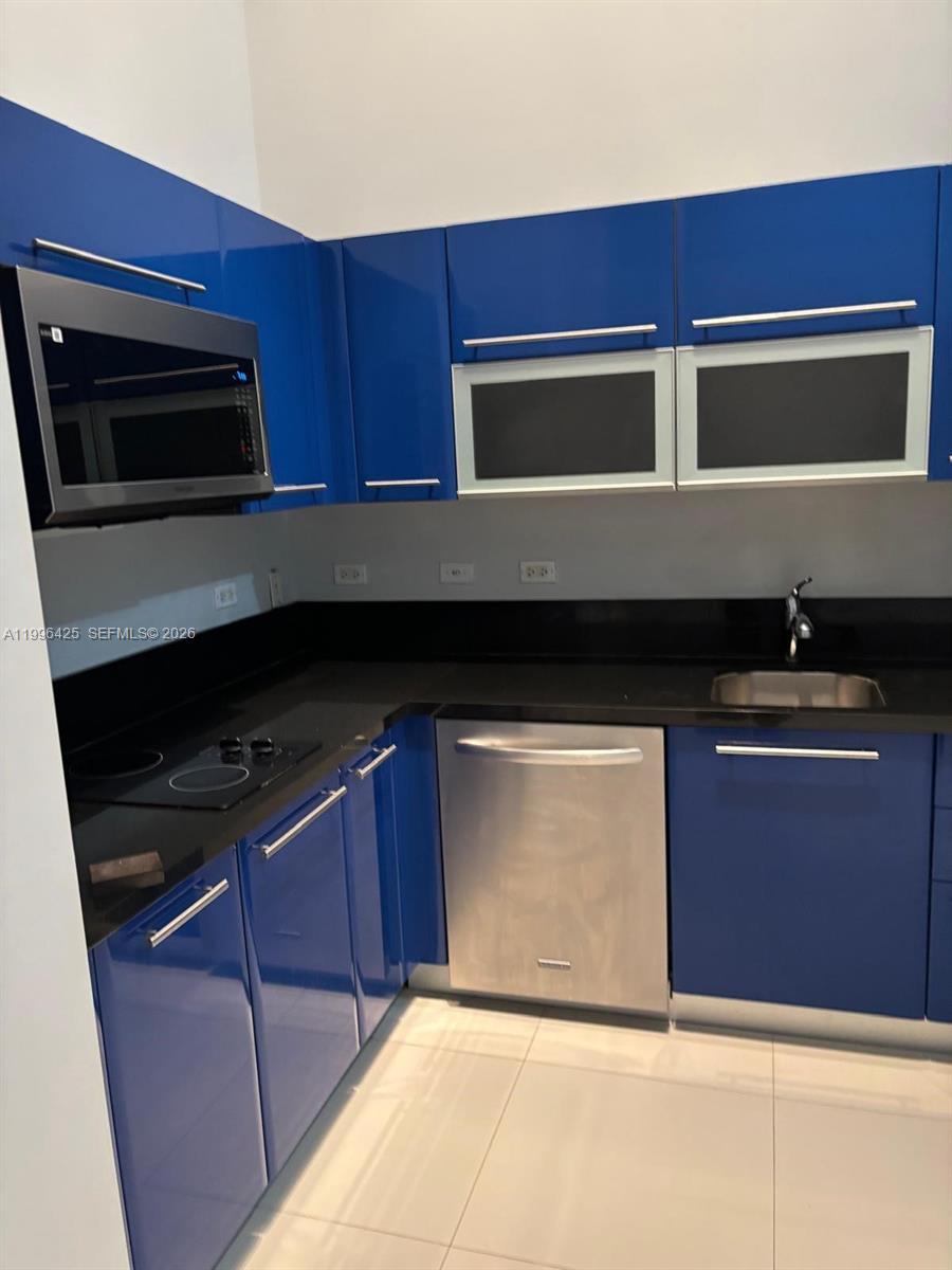 Property photo # 0