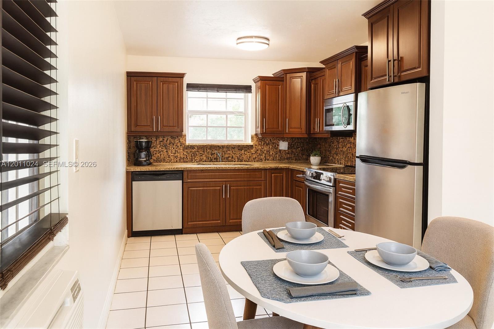 Property photo # 4