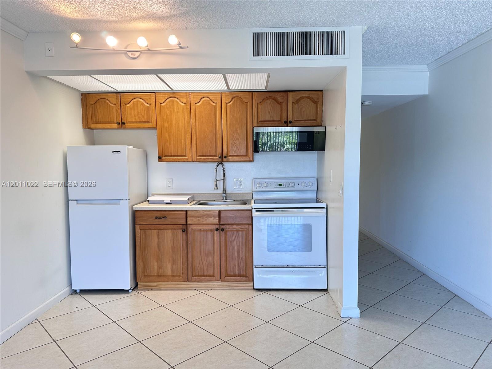 Property photo # 3