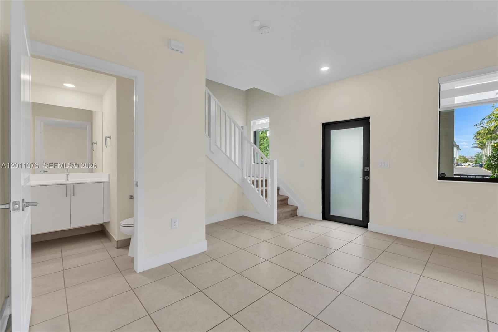 Property photo # 2