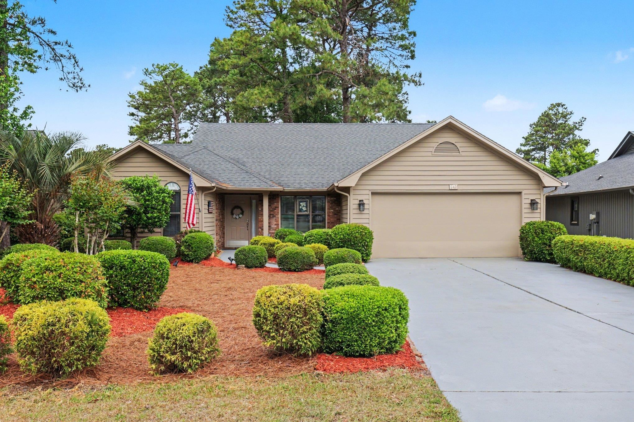 242 Cottonwood Ln. Conway, SC 29526