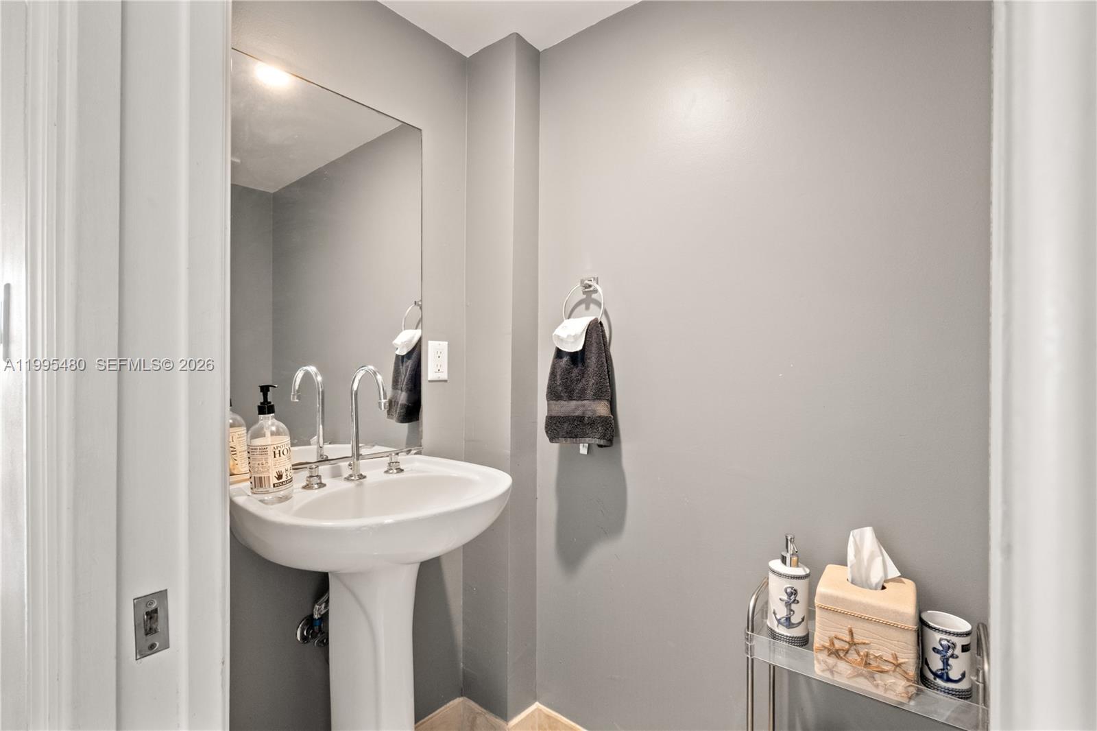 Property photo # 8