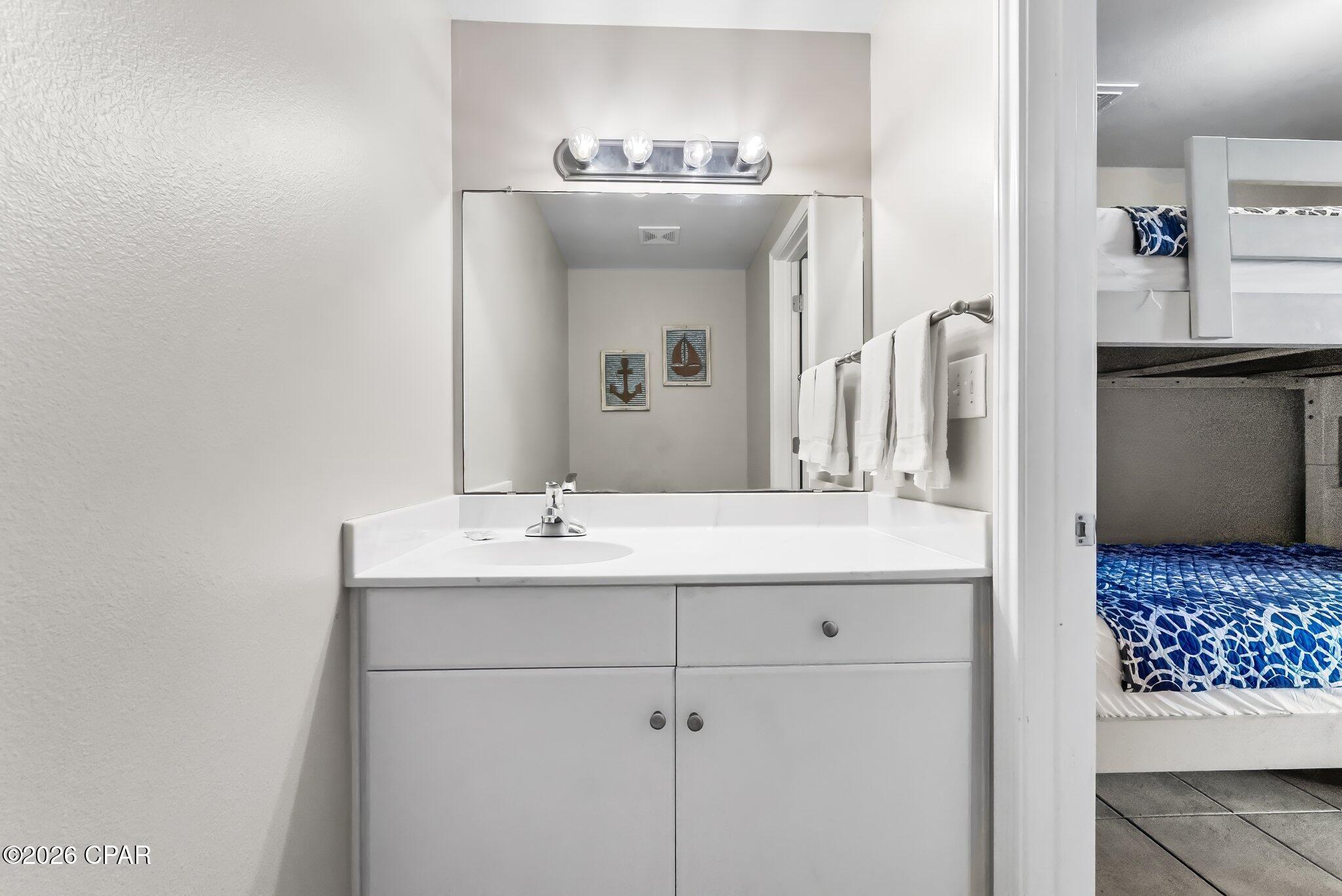 Image 21 For 9900 Thomas Drive 1103