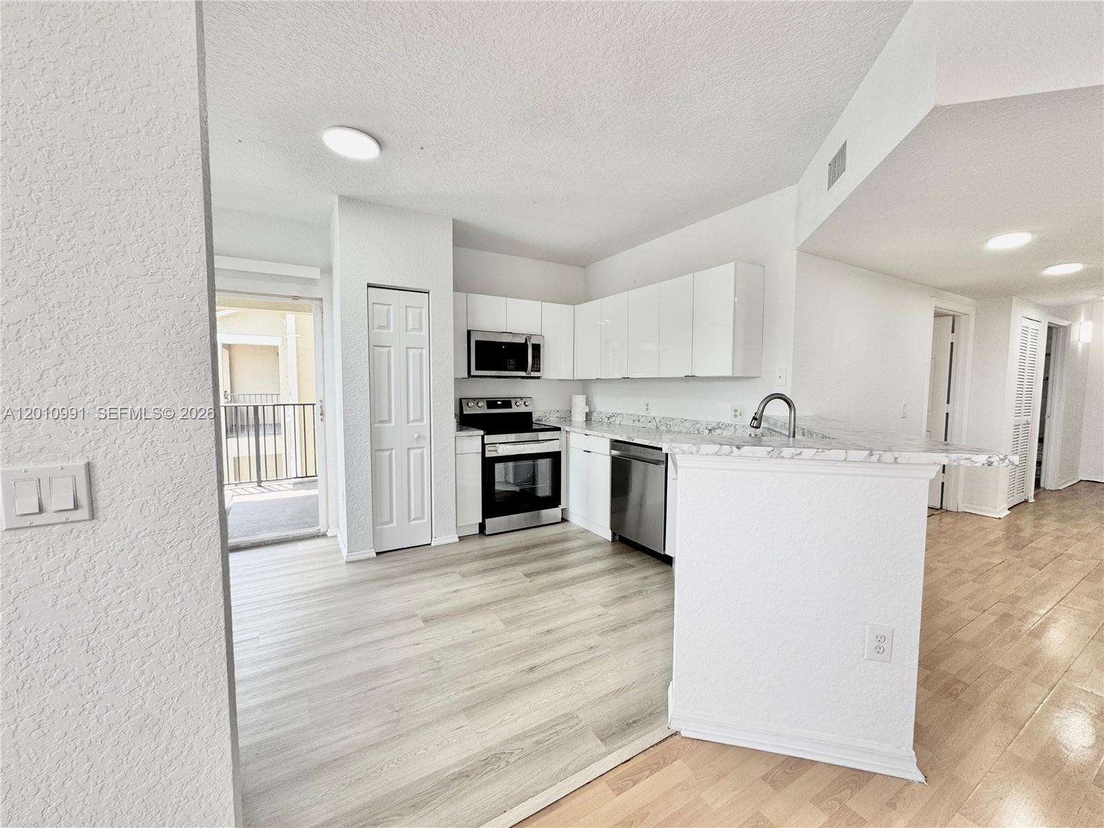 Property photo # 2
