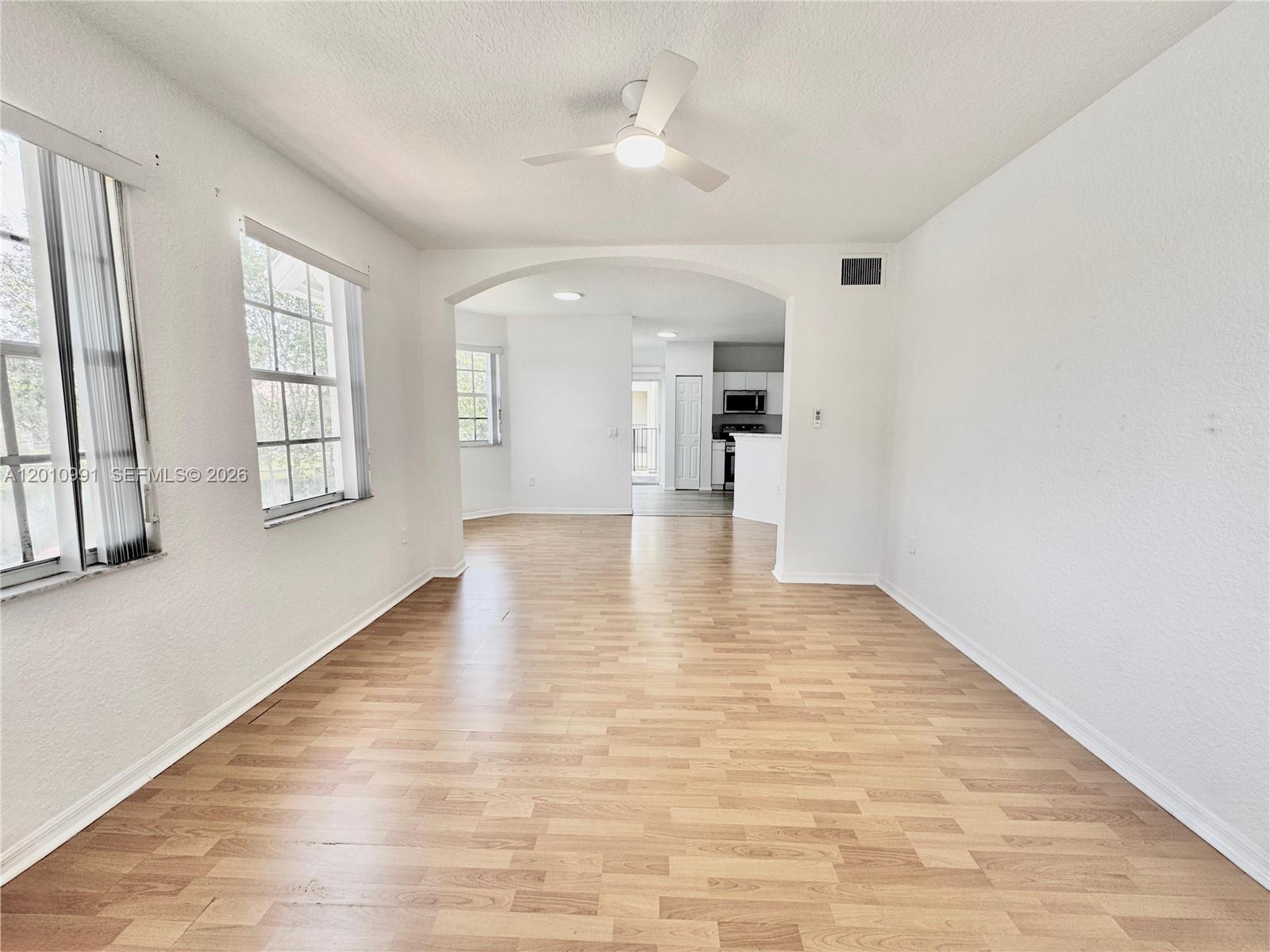 Property photo # 4
