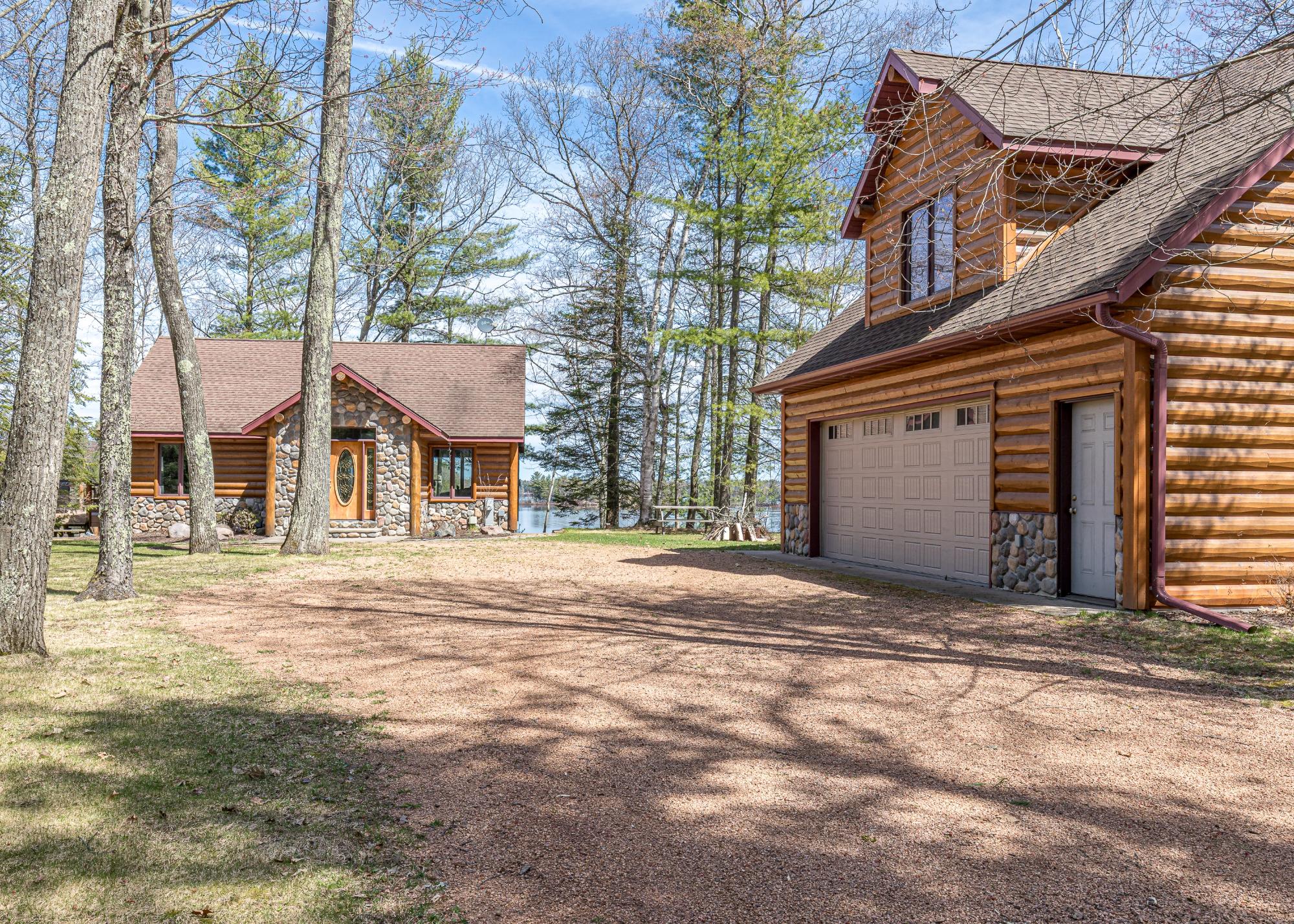 Little Crawling Stone Property 1548 Silver Beach Dr Photo 31