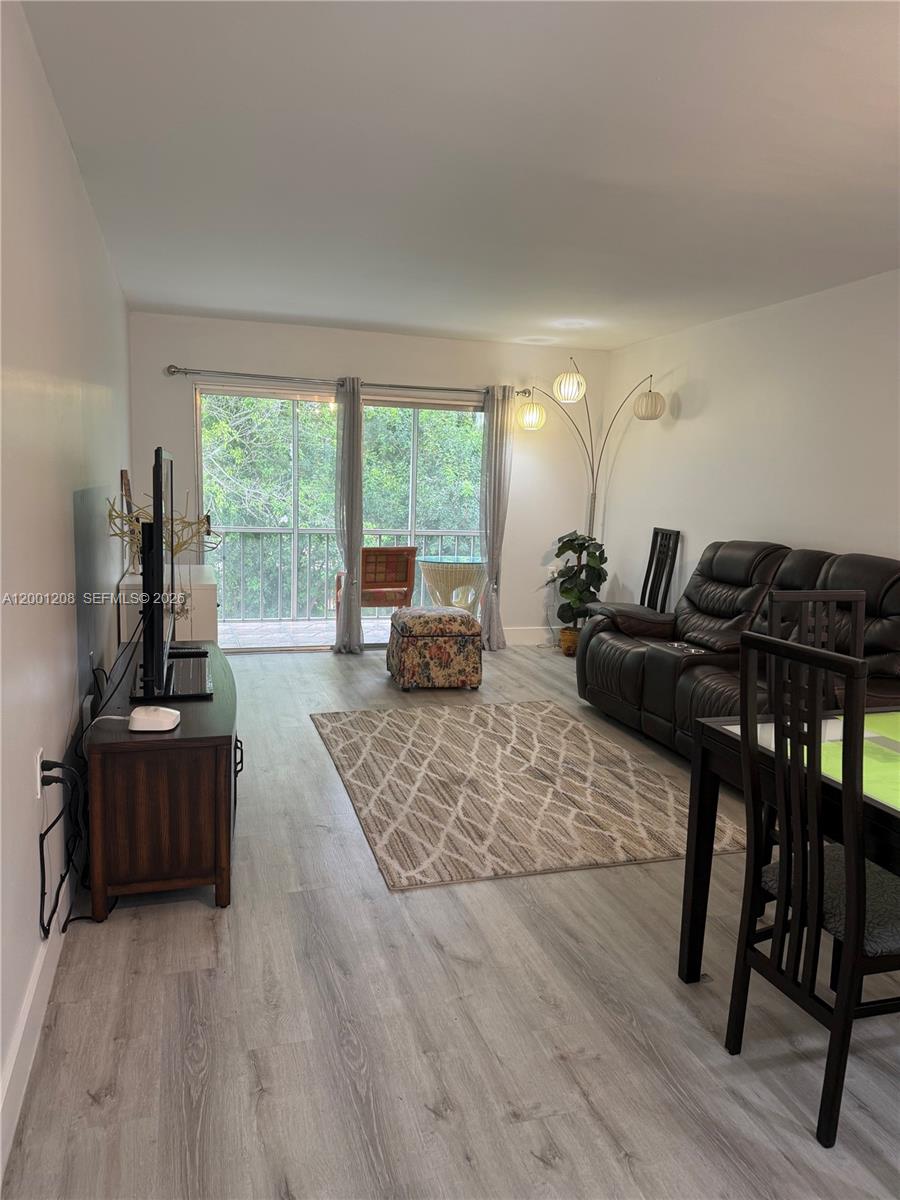 Property photo # 4
