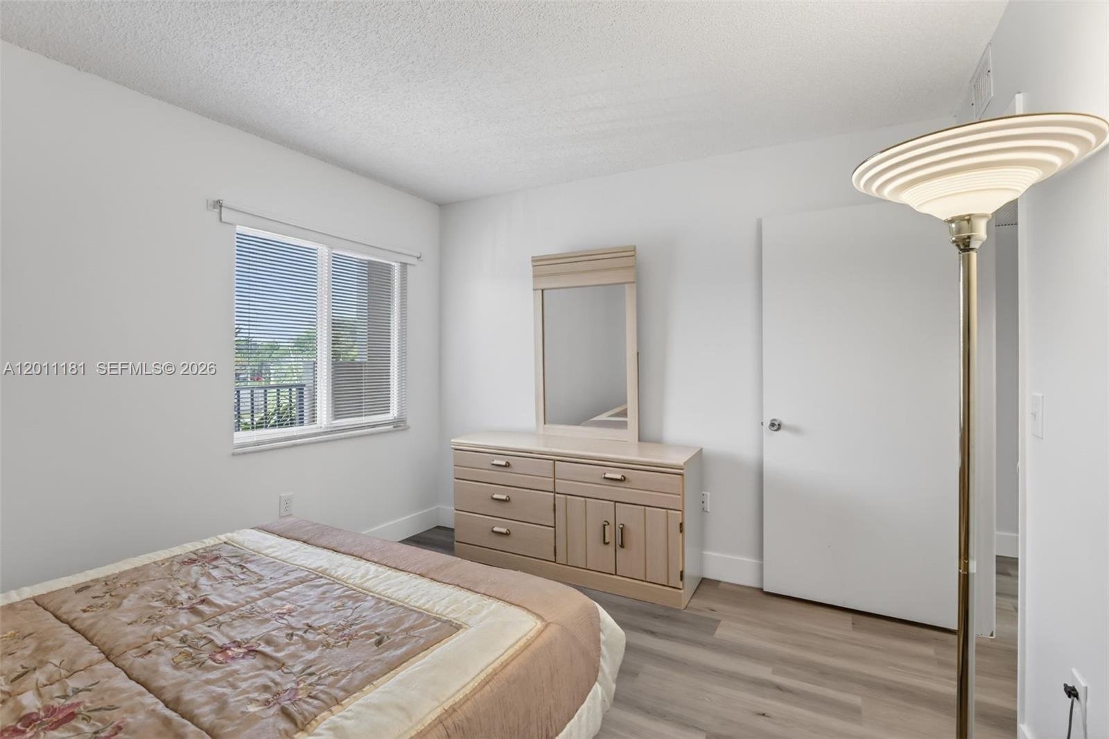 Property photo # 4