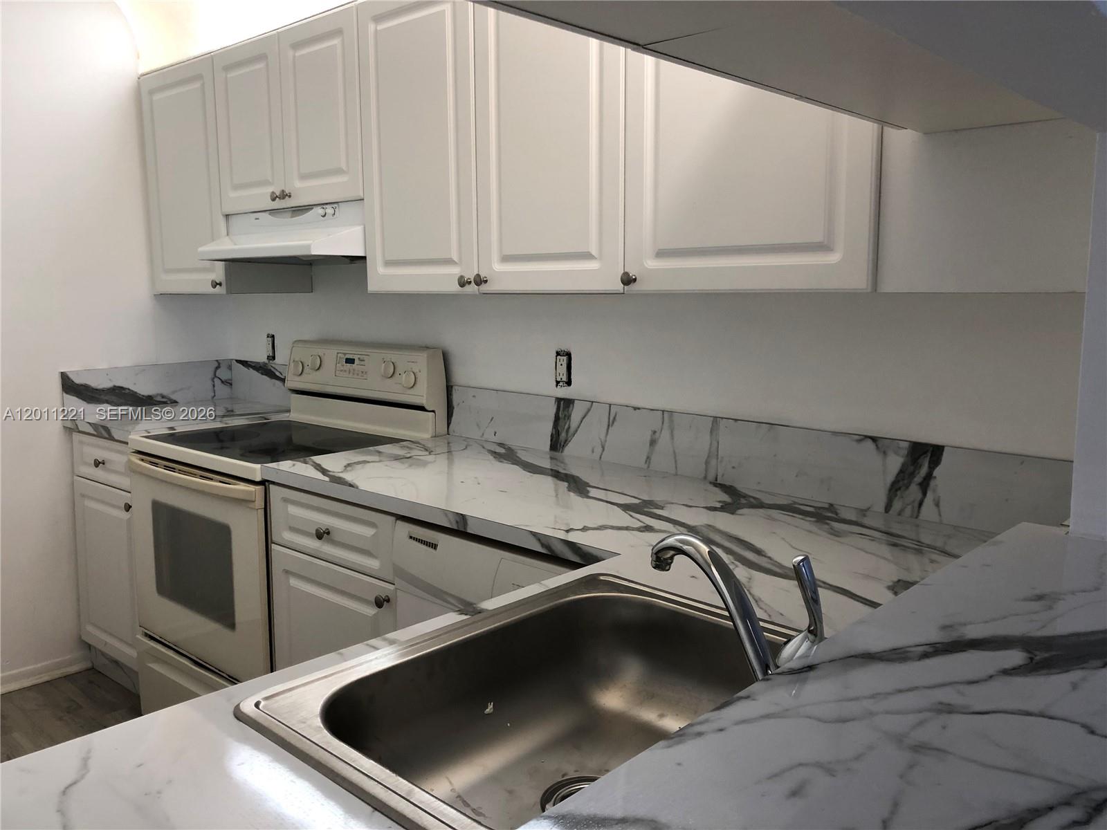 Property photo # 6