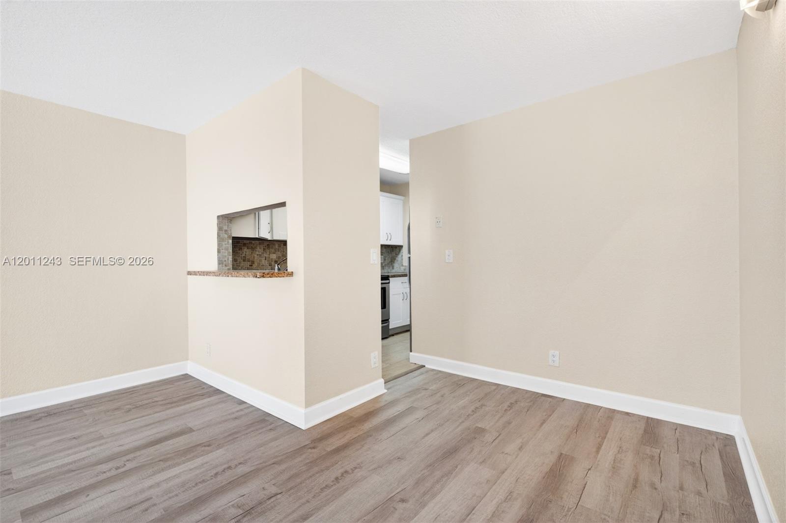 Property photo # 9