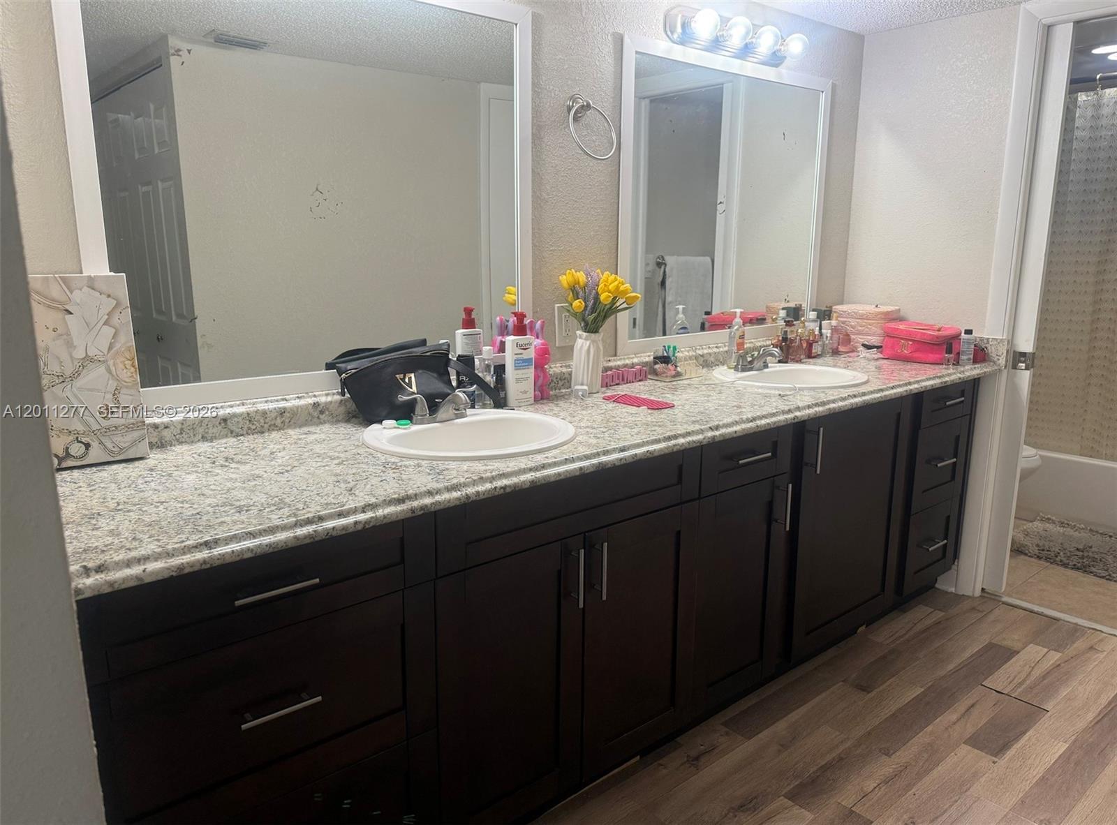 Property photo # 3