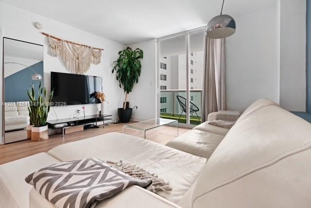 Property photo # 9