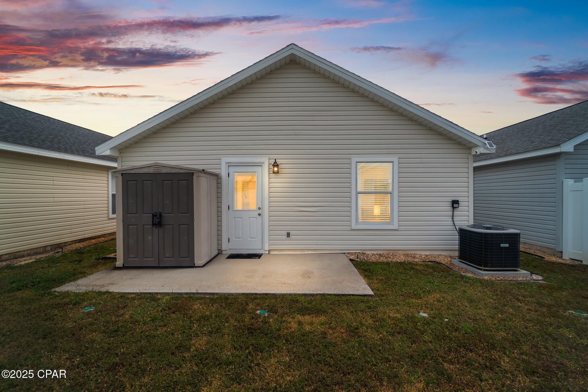 Image 21 For 212 Seahorse Way