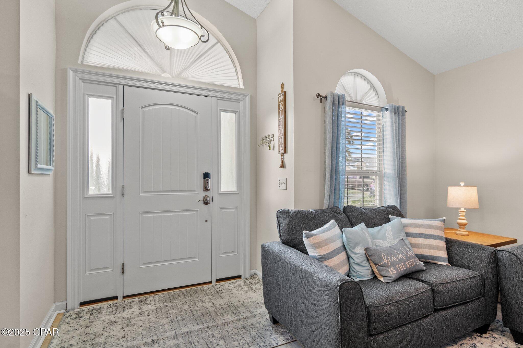 Image 3 For 212 Seahorse Way