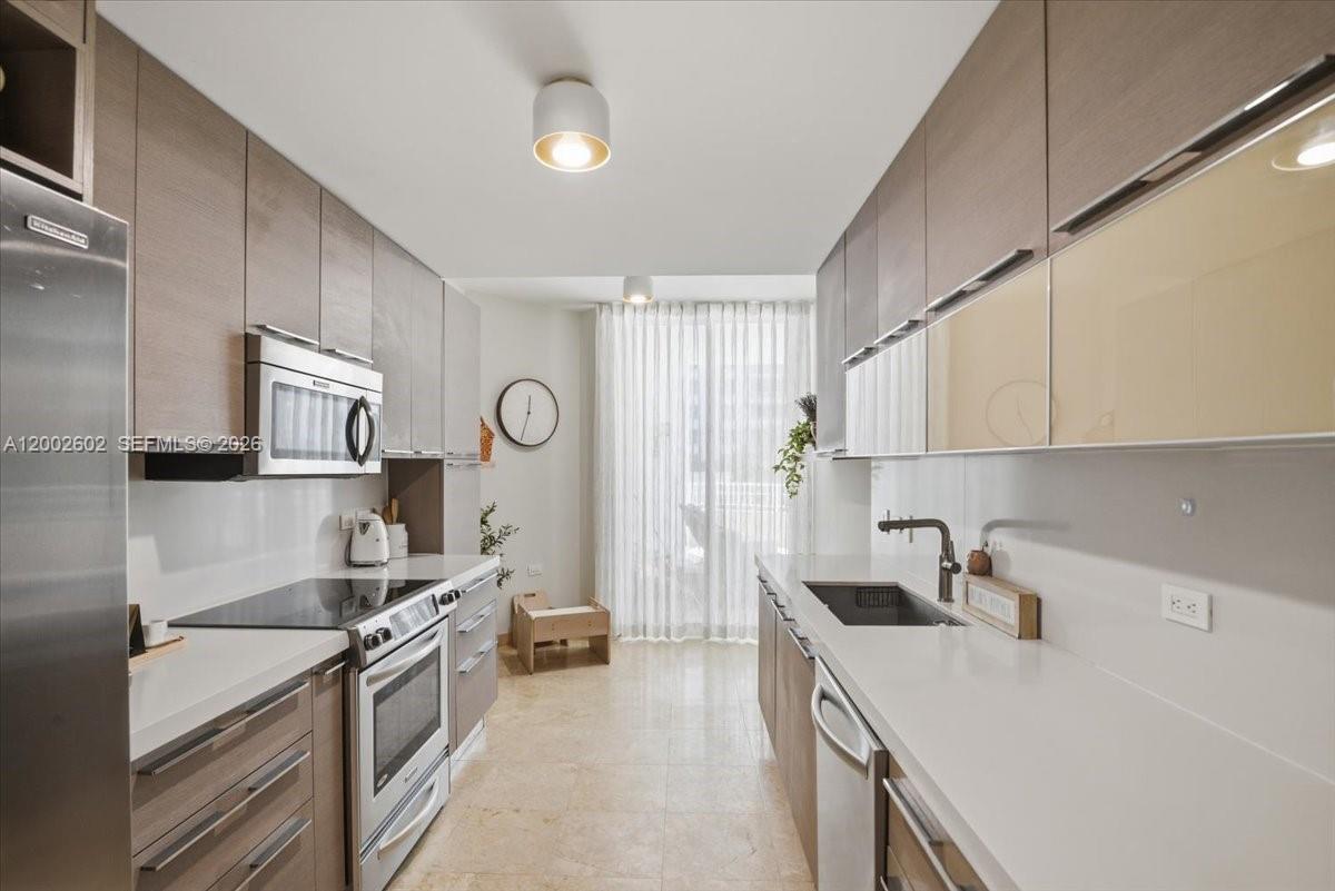 Property photo # 2