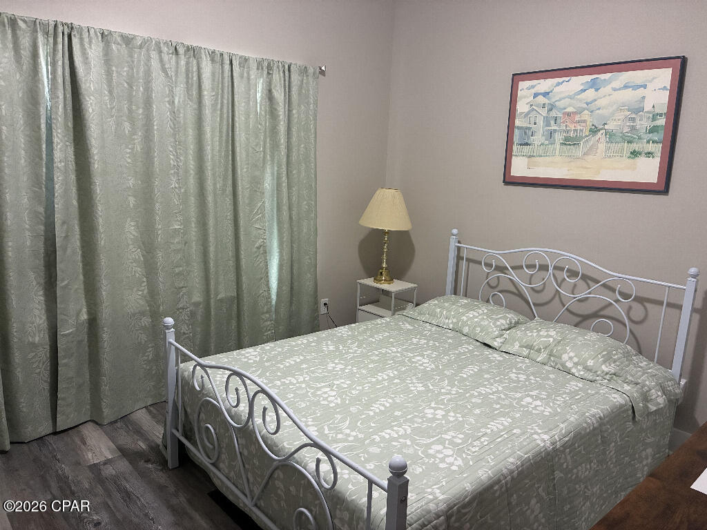 Image 12 For 623 Gulf Aire Drive