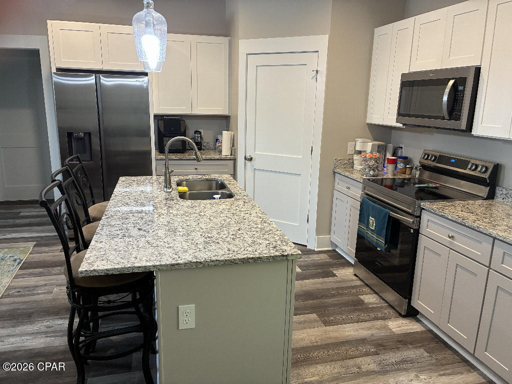 Image 6 For 623 Gulf Aire Drive